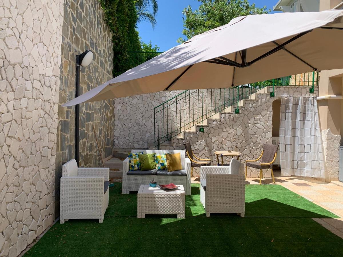 Appartamento In Villa A Поликоро Экстерьер фото
